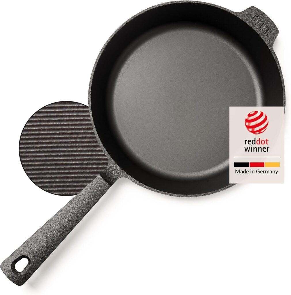 STUR® - ORIGINAL Gusseisenpfanne Induktion 28 cm - Cast Iron Pan für alle Herdarten - Pfanne Gusseisen fein geschliffen - 100% Made in Germany - frei von künstlicher ANTIHAFT-BESCHICHTUNG  kratzfest